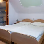 & Jana Bed & Breakfast 3*