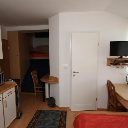 & Jana Bed & Breakfast 3*
