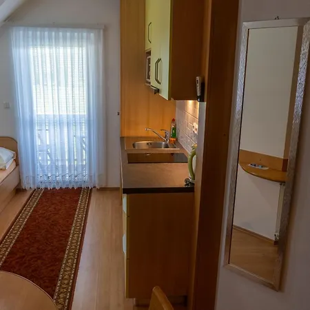 & Jana Bed & Breakfast Cerklje na Gorenjskem