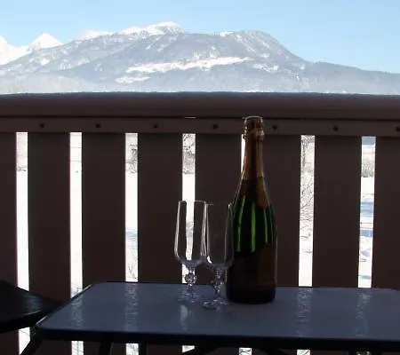 & Jana Bed & Breakfast