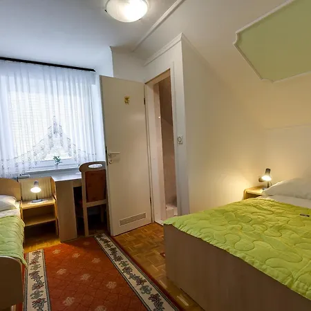 Bed & Breakfast & Jana 3*