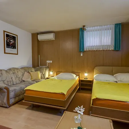 Bed & Breakfast & Jana 3*