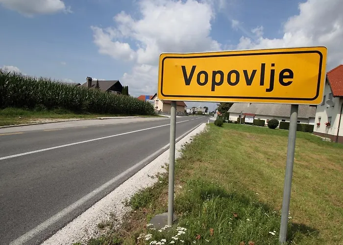 & Jana Couette-café Cerklje na Gorenjskem