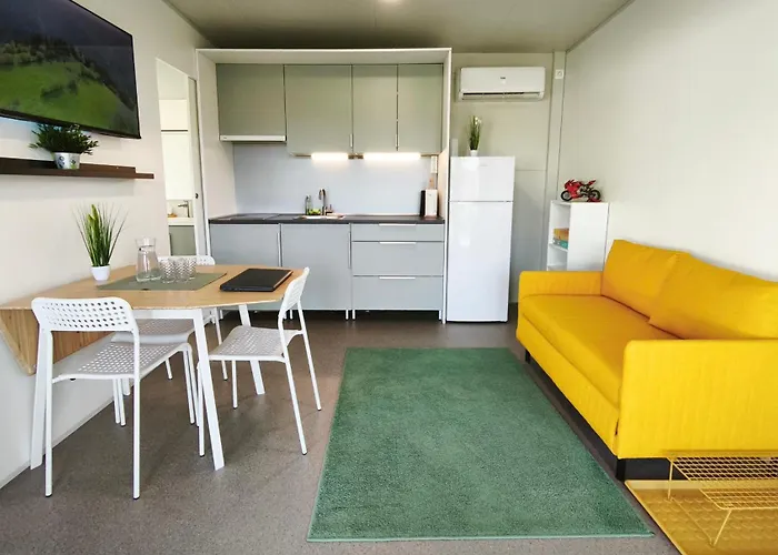 Couette-café & Jana 3*