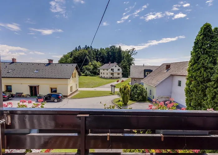 & Jana Bed & Breakfast