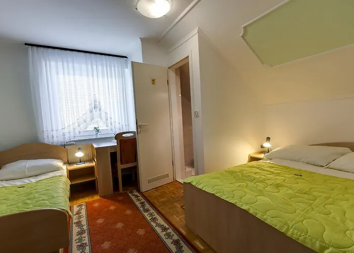 Bed & Breakfast & Jana 3*